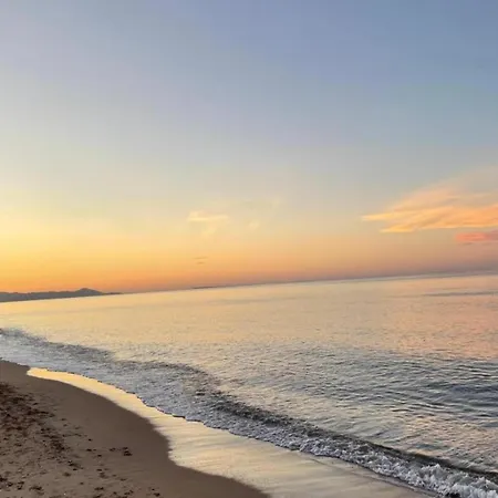 Modern Apartment, Cleaning Included * Denia